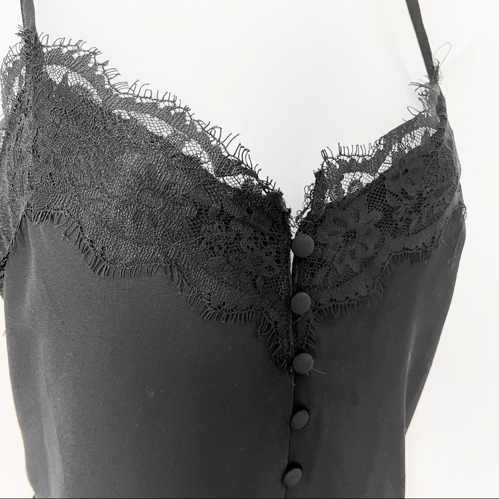 FOREVER 21 | Black Lace Cami Tank with Buttons - Picture 4 of 7